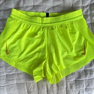 Nike Women's AeroSwift 3” Shorts